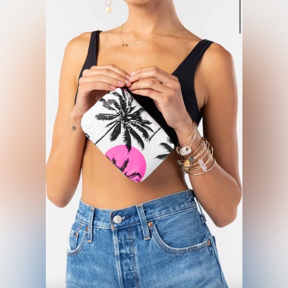 NWOT Aloha Collection Mini Pouch - Picture 2 of 7